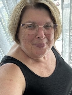 Diane's profile, a single 69-year-old a woman in Mascouche