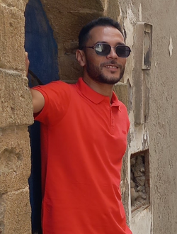 Mehdi's profile, a single 35-year-old a man in New York
